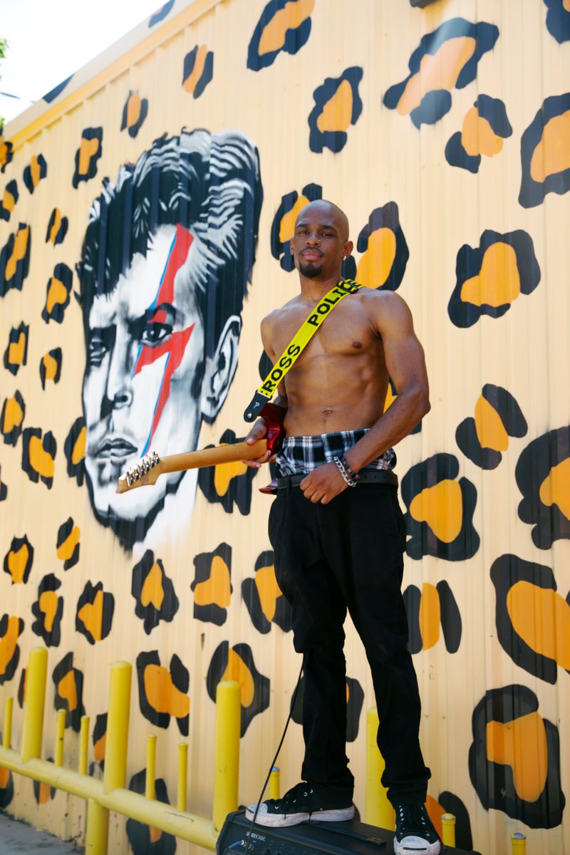 thisisjonojono's tweet photo. A new chapter is upon us… 🌞
📸: @cassidyboi https://t.co/MCecAQW7qu