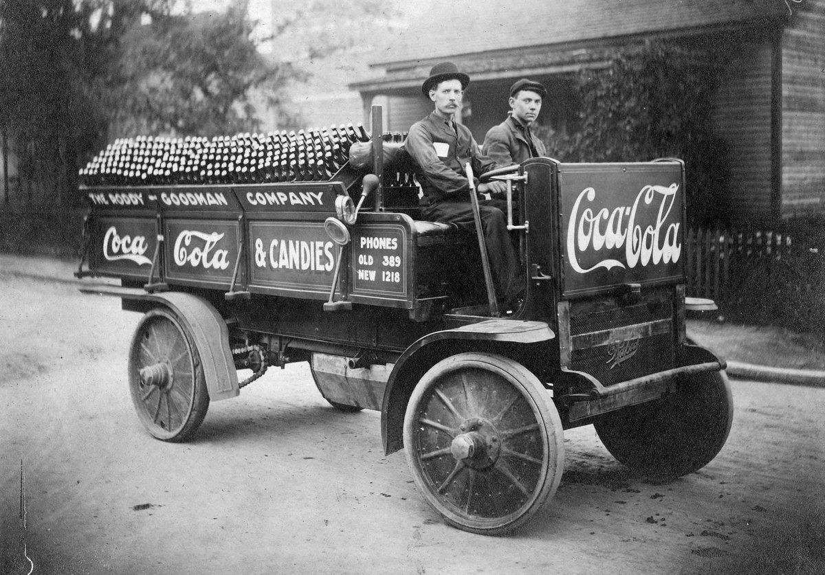 Knoxville, Tennessee'de Coca-Cola dağıtım kamyonu. 1909