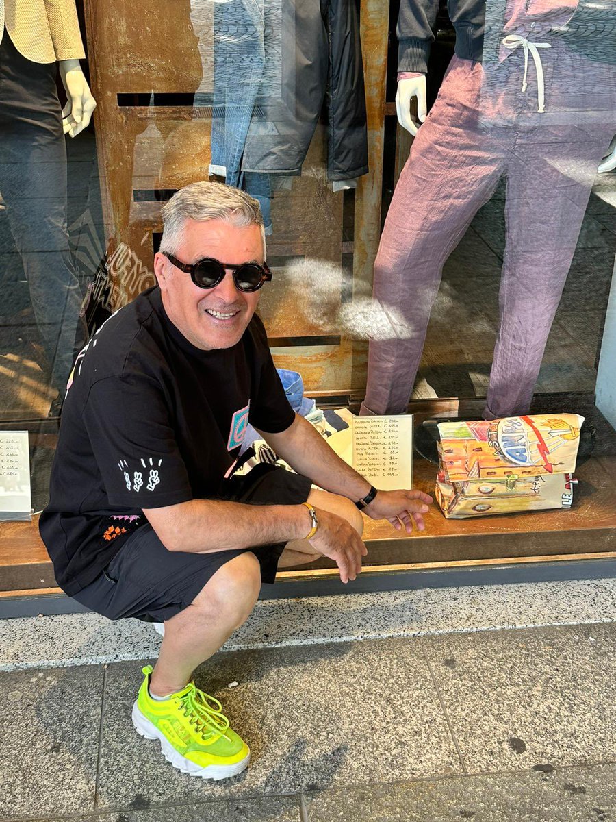 CutCanvasDesign's tweet image. Fatto in proprio!