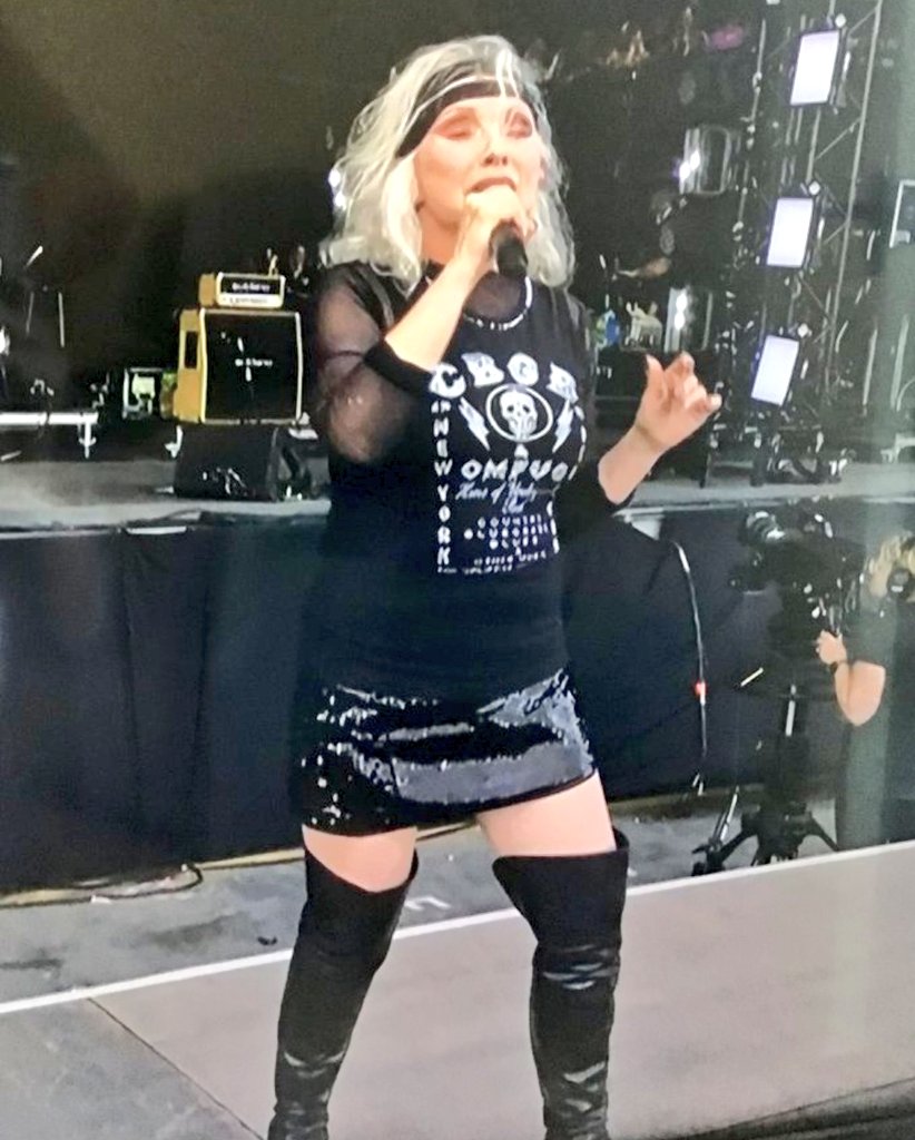 CarolineFlint's tweet photo. So glad we got to see legend Debbie Harry live at #Scarbo last week and up closer on tv today. Loved the band in 1970's. Great songs never die. #blondie #glastonbury2023 https://t.co/B5jMPmlTJs