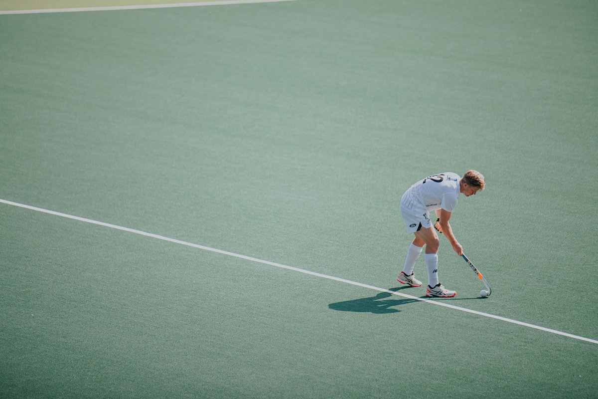 Sam Lane tweet media