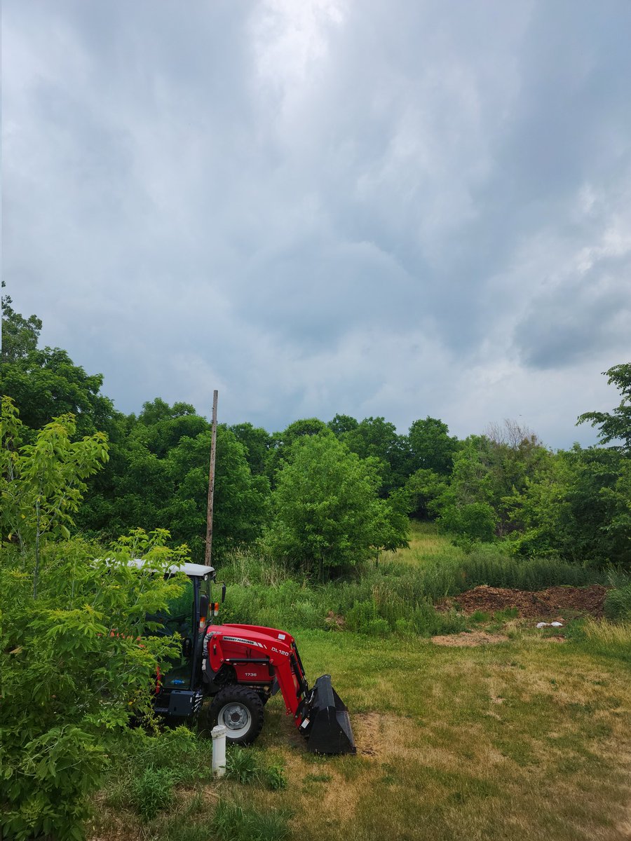 HargusLyle's tweet photo. @ryanhallyall Athens MI before rain https://t.co/R6JbUMXwaU