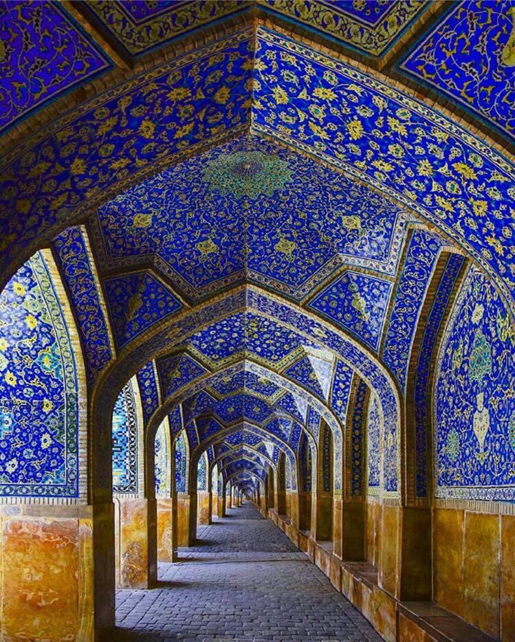 saraghanavati1's tweet photo. رواق مسجد امام اصفهان

#جزئیات_معماری https://t.co/hPrkWj2s2s