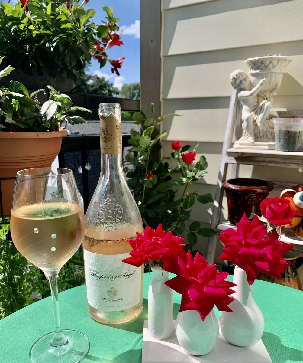 Happy Sunday from my balcony under Sunny Blue Skies in Saratoga Springs NY Enjoying Whispering Angel in a beautiful ⁦wine glass ⁦<a href="/Julianna_glass/">Anna</a>⁩ with fresh picked roses from my container garden 🥰 cheers