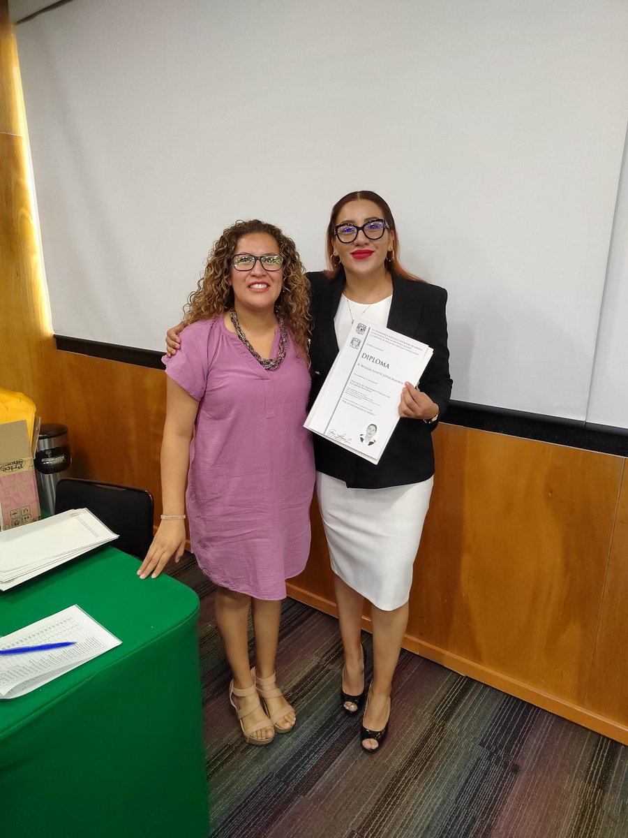MacocoPamela's tweet photo. Diplomado politicas de seguridad publica y seguridad nacional #UNAM prepararme para el servicio publico es algo que me apasiona tanto, conocer nuevas ideas y nuevas formas de servirle a la gente es lo que llena mi alma.
#CamaraDeDiputados https://t.co/coJHgvNusF