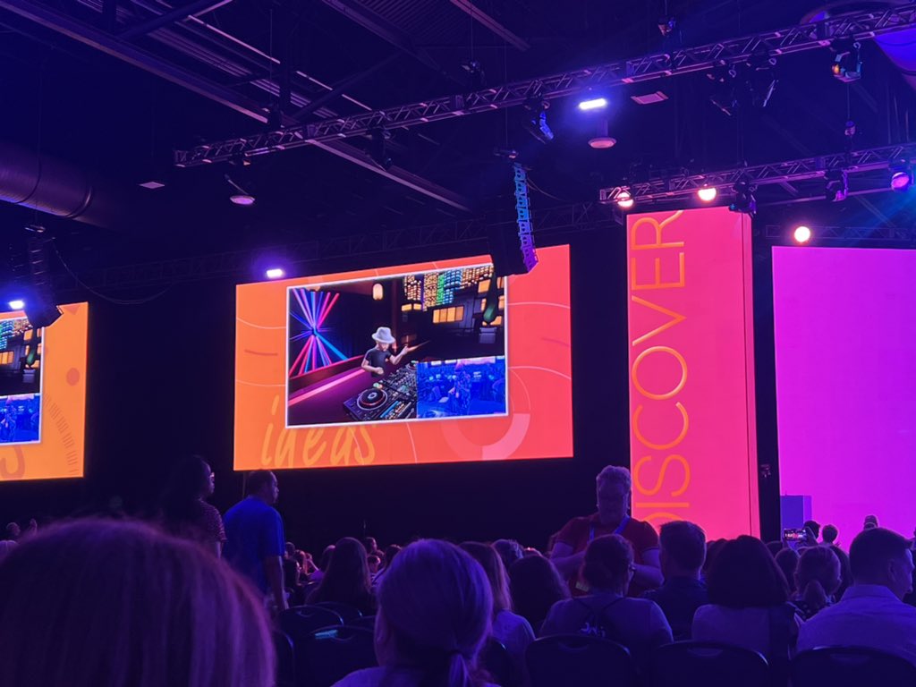 So excited to be attending #ISTElive!!