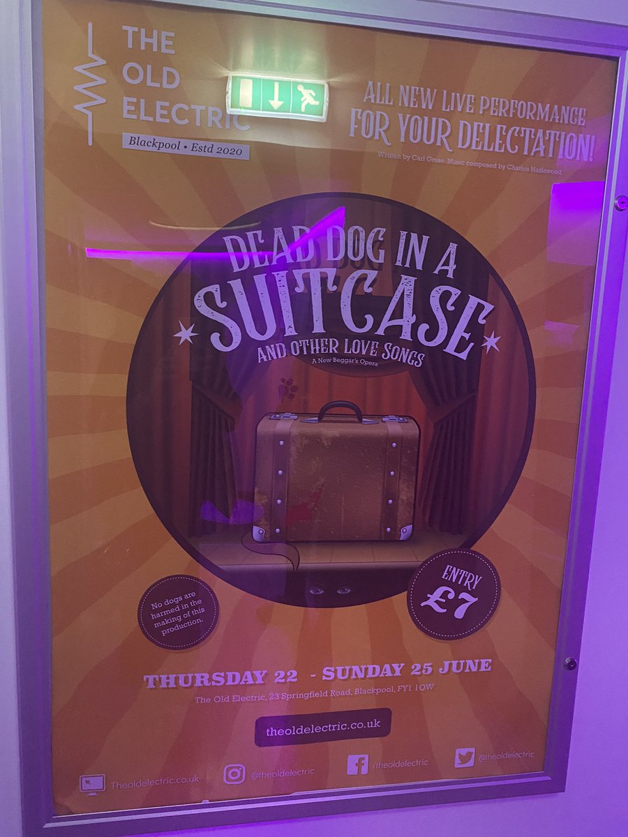 CelineHWyatt's tweet photo. Congratulations everyone🎉🙌#DeadDogInASuitcase @theoldelectric @ElectricSunBPL @lemanieclaire @mykeyjyoung #Homegrown #BlackpoolTheatremakers https://t.co/kT35DgeBJD