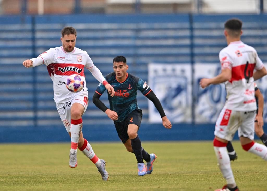 juntoalgallo's tweet photo. Final del partido...ganooooo MOROOOOONNNNNN!!!!!...

Morón 2 - 0 Brown (PM)...

⚽ Rescaldani 
⚽ Schelotto 

vamosss Moron carajoooooo!!!!!!.. ⚪🔴⚪

#depmoron #moron #clubdeportivomoron #somoseloeste #juntoalgallo #ilusionintacta #PrimeraNacional #cdm #VamosGallo #Fecha22  🐔 https://t.co/UbhyXnfLrL