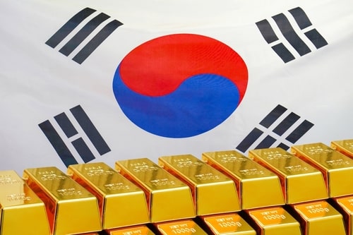 South Korea is selling gold bars in vending machines and sales are surging | #kitconews #gold | kitco.com/news/2023-06-1…