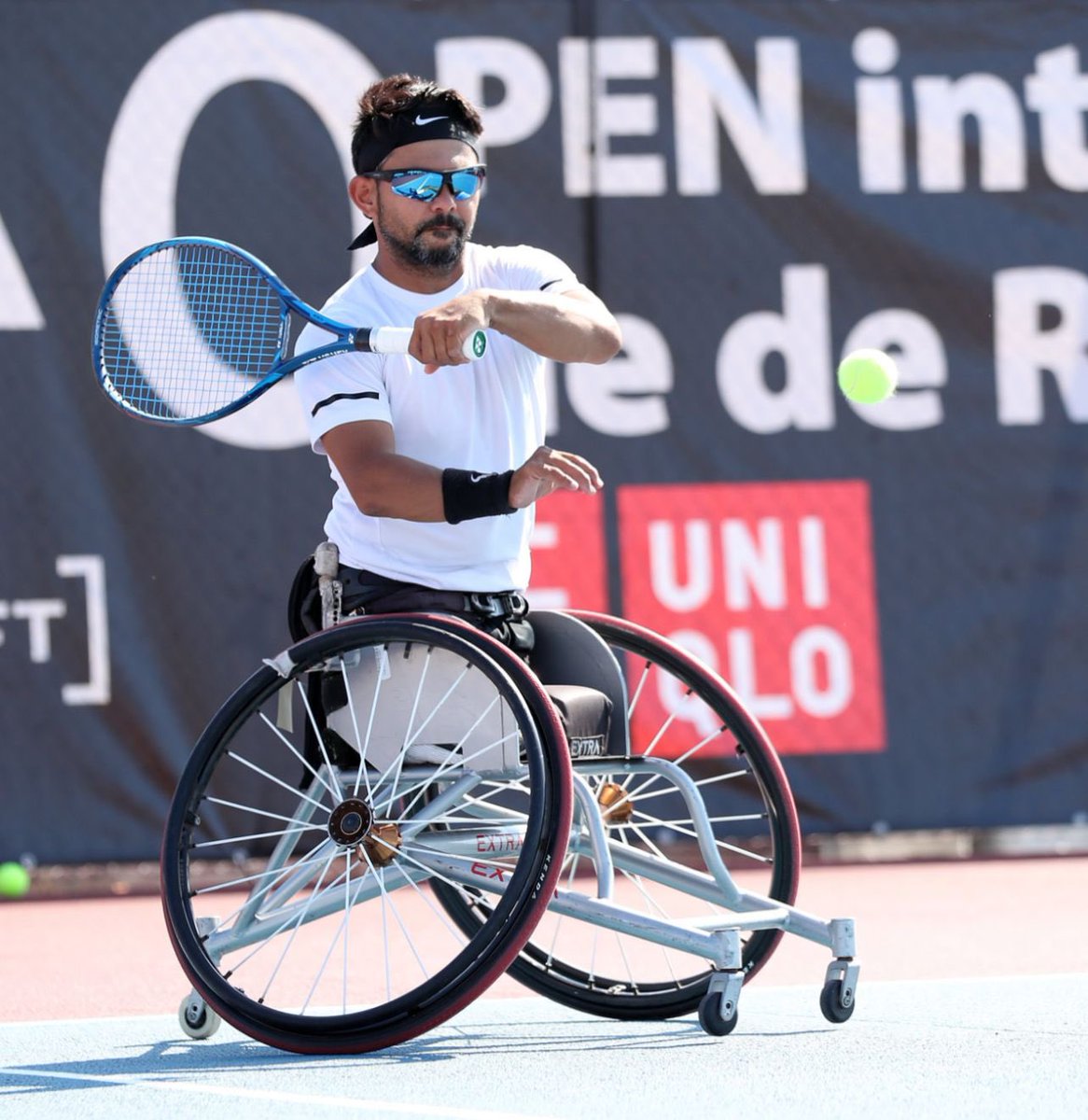 AtillaBenli_'s tweet photo. Tekerlekli sandalye tenisçilerimiz Zeliha Aksak ve Uğur Altınel’in başarılarıyla gururlandık. Demirci Akıncıları Tekerlekli Sandalye Tenis Türkiye Şampiyonası'ndan üç kupa ile dönen Zeliha AKSAK'ı yürekten kutluyorum. https://t.co/CVXq4RYGov