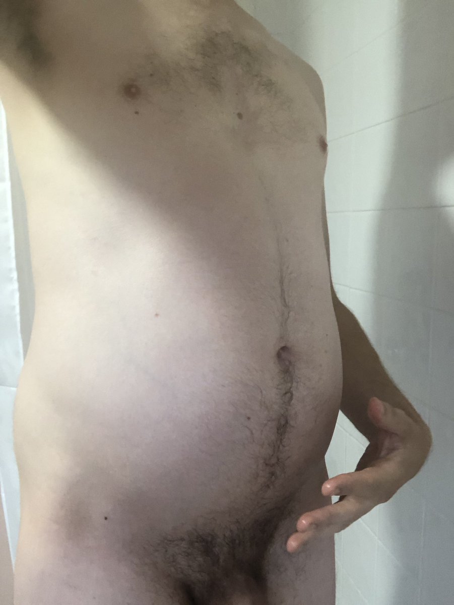 Bellyballoonboy tweet media