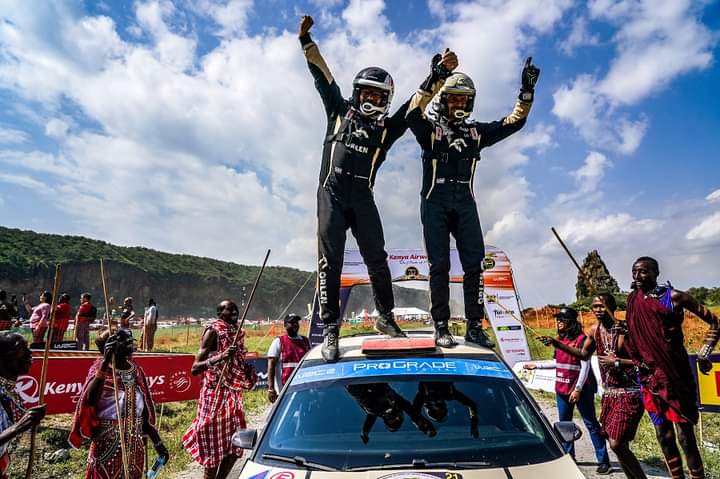 RaceSeven.com tweet media