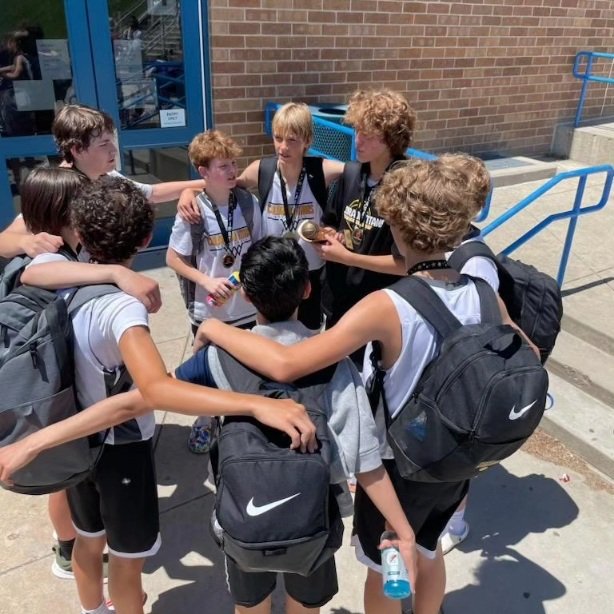 jqsmooth's tweet photo. Another tournament. Another championship for @ColoradoTitans 7th Gold. #basketball #hoops #AAU https://t.co/s9g3hJHGTy