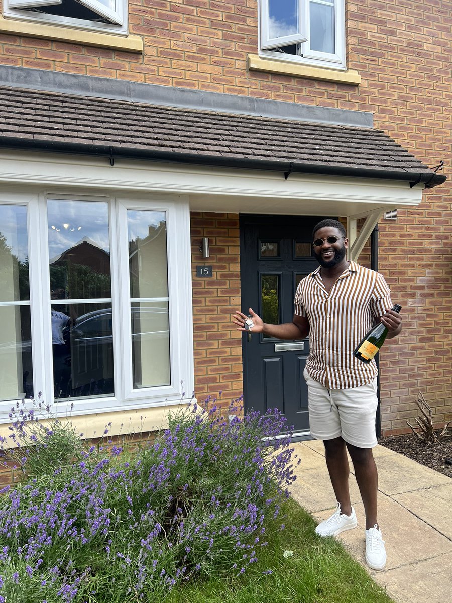 tanaka_power_'s tweet photo. Homeowner vibes!!! Only God 🙏🏾 https://t.co/mlWaxpgBav