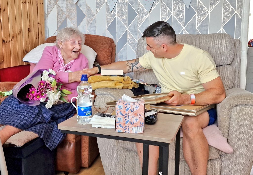 Happy 90th birthday to my wonderful Nan. I can't even put into words how important this woman has been in my life. She is and has always been my one significant adult ❤️ Feeling very blessed to share her big day with my family today