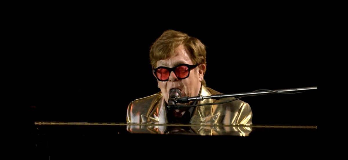 Class is permanent… 

Also, wouldn’t it be great to see Taron Egerton join Elton John on stage for something special? #glastonbury2023 #Glasto #Glastonbury #EltonJohn #taronegerton