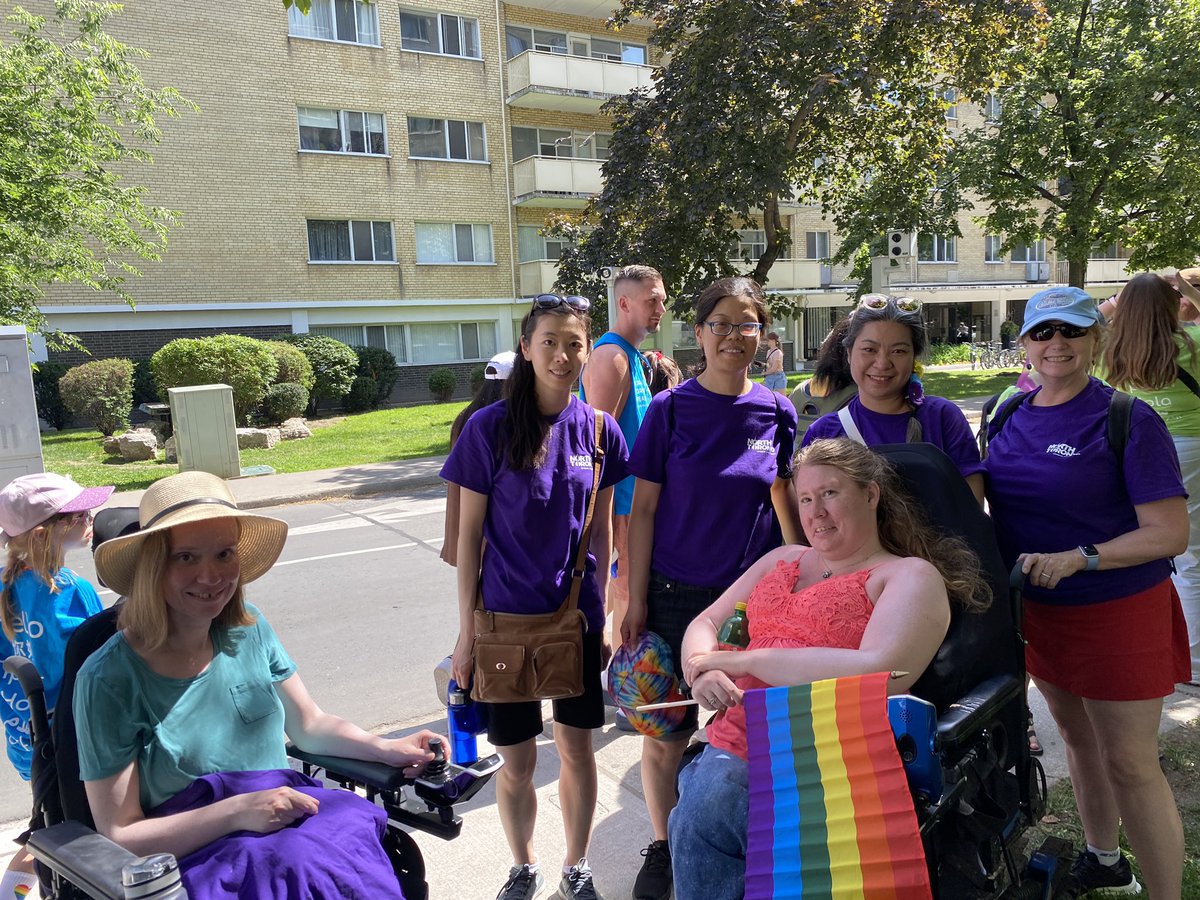 EDISANLead's tweet photo. Health teams across the GTA gather today to walk in #Pride2023! 🏳️‍🌈🏳️‍⚧️ Representing @NorthTorontoOHT &amp; @Sunnybrook are Kittie P, Kittie L, Susan, Negin, Karen &amp; Stephanie https://t.co/XII1rIIwri