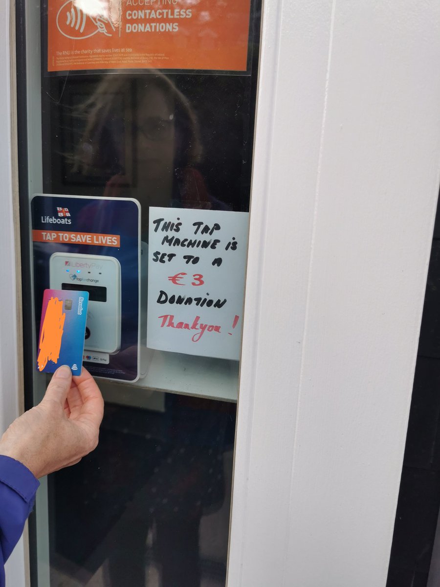 Hillery Collins tweet media