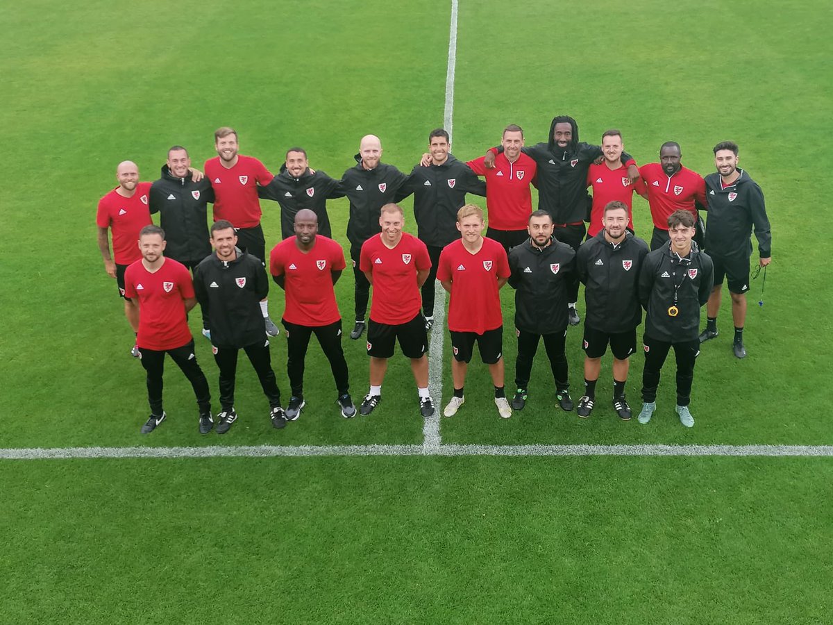 What a great 6 weeks with @FAWales MU17s in Hungary at Euro Finals and  @FAWCoachEd UEFA A/B Licences and National Conference. A pleasure to work with talented colleagues and candidates. #BetterCoachesBetterPlayers #TogetherStronger  ❤️🏴󠁧󠁢󠁷󠁬󠁳󠁿⚽️