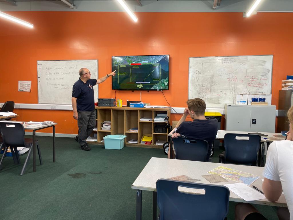 Dom Surry tweet media