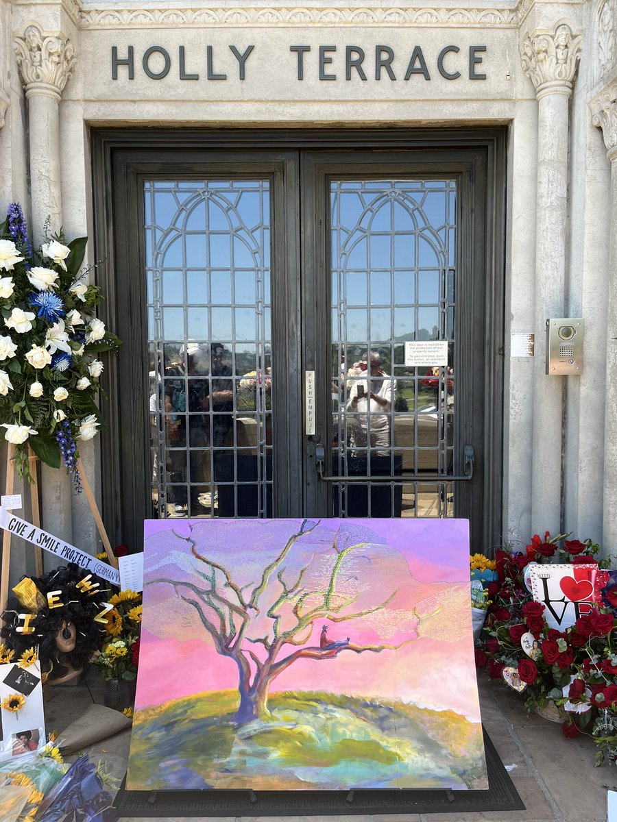 peacelovemjj's tweet photo. Today on your 14th anniversary, much like your beloved Giving Tree, we Give every ounce of our love to you, MJ. 

Thank you all, as always, for helping me give such love to him again this year. We had 1600 participants—another new record! Our love just keeps getting stronger. 🩷 https://t.co/YsvlkOWRVF