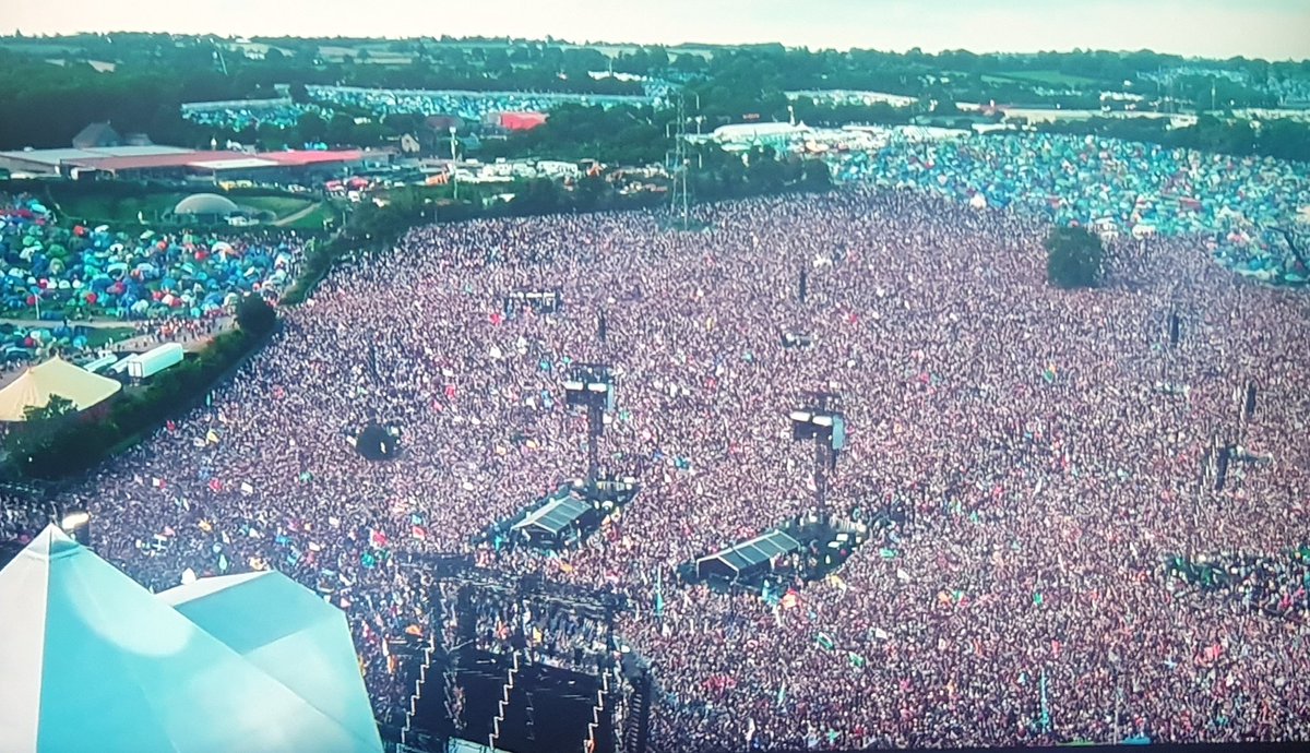 How on earth do all these people go for a wee stuck in this crowd??!! #Curious #Glastonbury23 #EltonJohn 🤣🙈