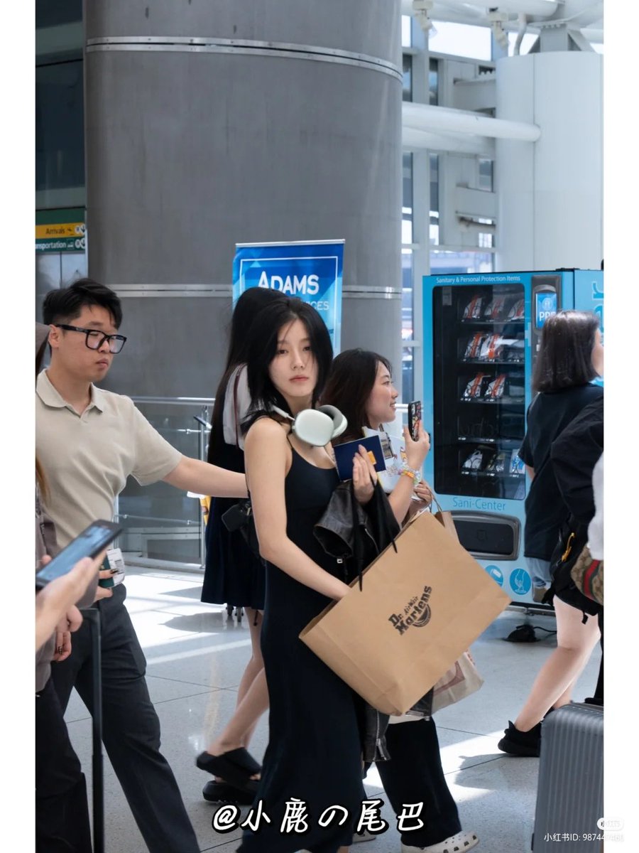 230626 🐰🐺

omg miyeon 🫣 shuhua my handsome husband 🫠

xhslink.com/78dDyr 

#MIYEON #미연 #美延 #ミヨン #SHUHUA #슈화 #舒華 #シュファ