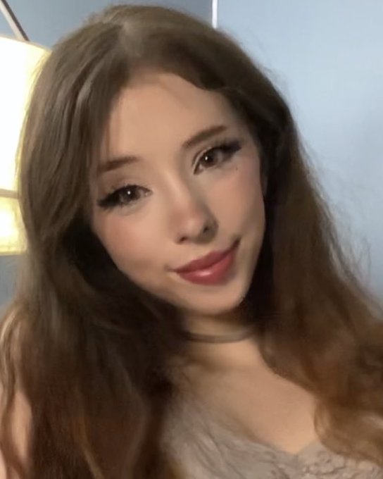 Innocent Face        Vs.        slutty body https://t.co/eCMNPKjJaK<a href="/tag/mvsales"class="tags"><span>#mvsales</span></a>