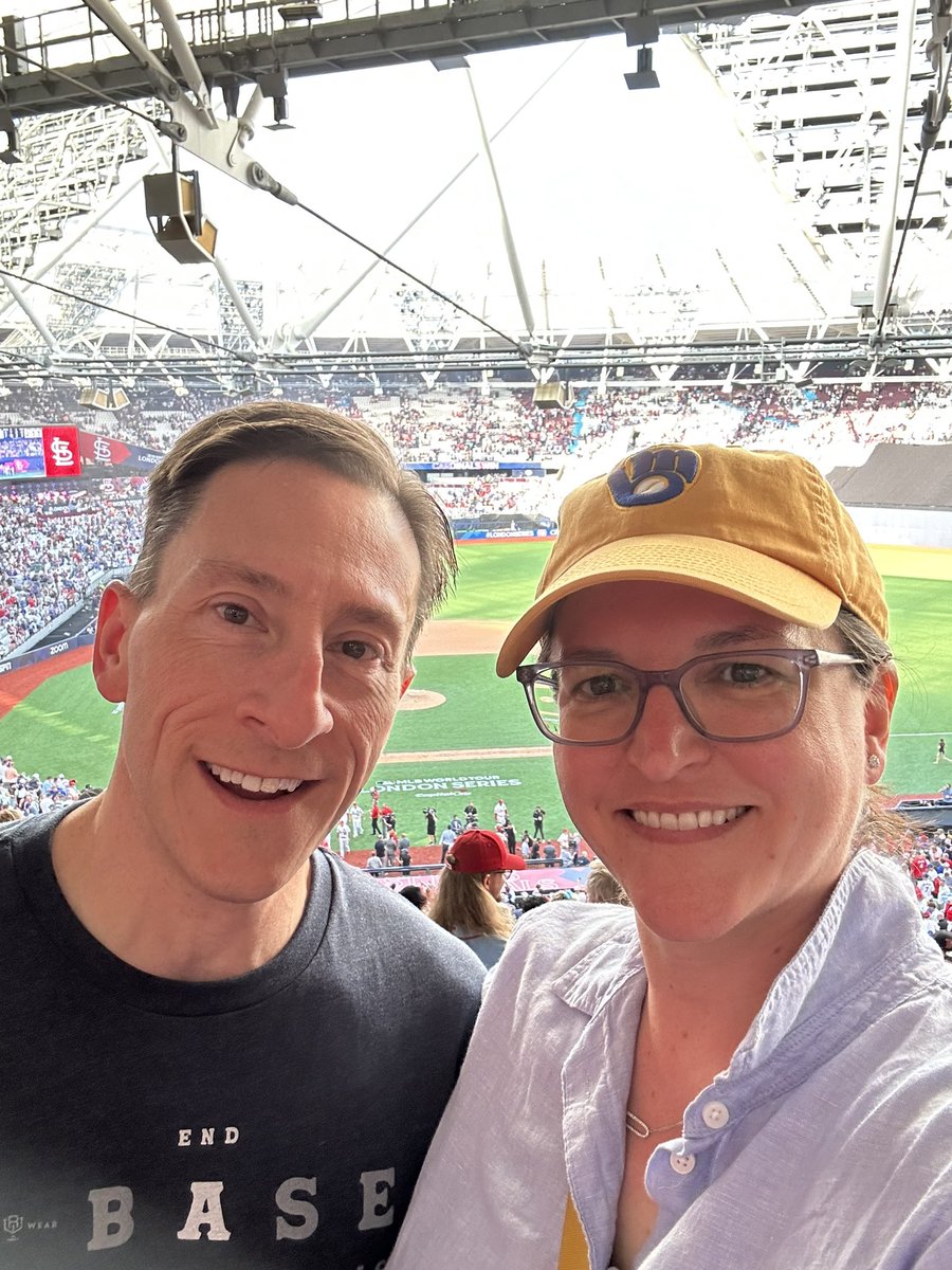 billpearch's tweet image. Despite this afternoon’s @cubs loss, we enjoyed an outstanding baseball experience in London this weekend. #LondonSeries #funforeveryone