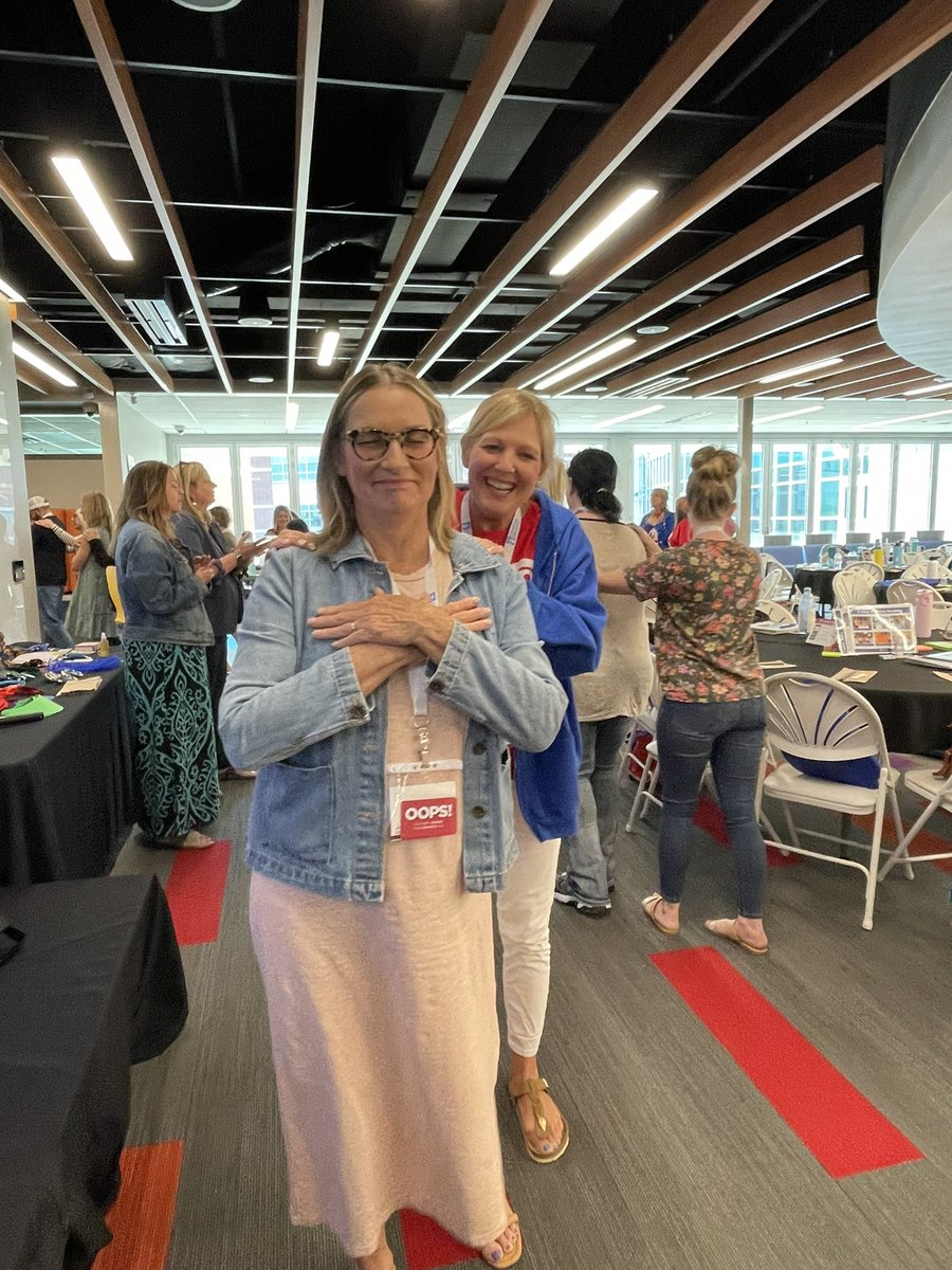 hjspratlin's tweet photo. I always love the @ConsciousD summer institute, and the first night didn’t disappoint! I’m excited to learn, meet new people, and fill my bucket while I’m here. #ShoMeCD https://t.co/mQW6sB7P3h
