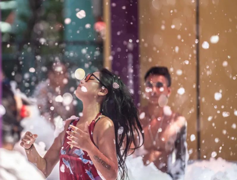 i_cixi's tweet photo. #Summer is the season for playing with water. If you don’t want to be exposed to the sun, you can choose an indoor water park in #Cixi. https://t.co/UGMmstJRFV