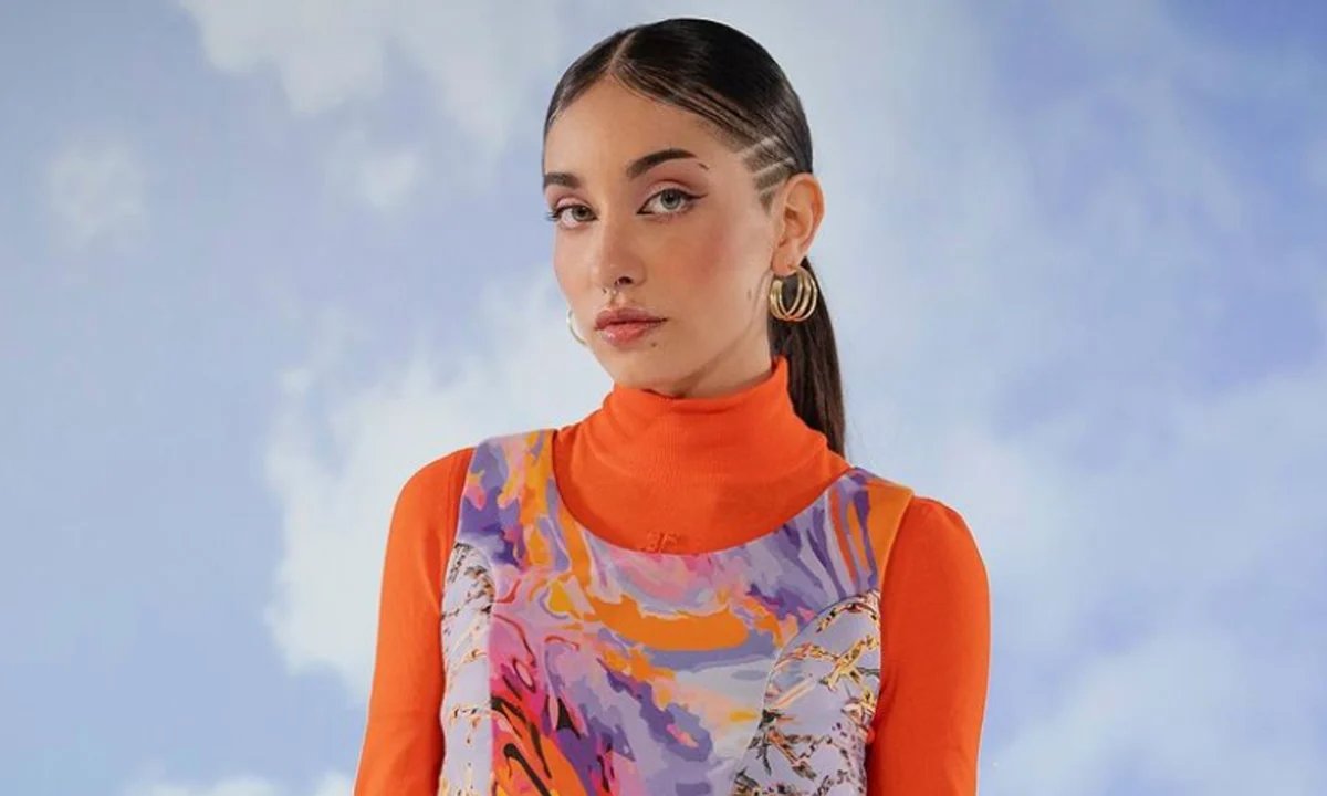 UpdateCharts on Twitter "Pela primeira vez na história 5 latinas bateram juntas 10M em streams