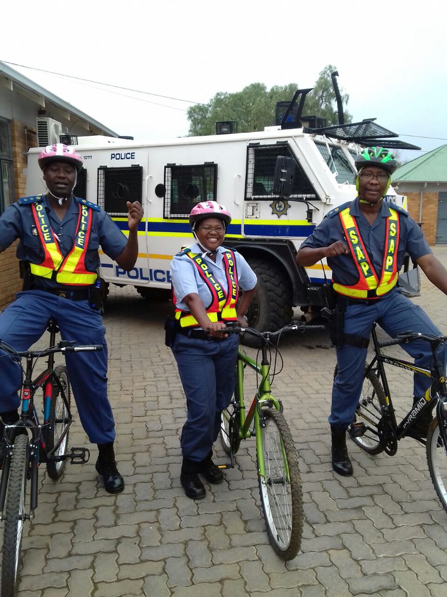 @chongomedley Our colleagues, SAPS utilize the bicycles..why can't ZP ? @police_zambia @sapsNC maybe SAPS can lend us a few officers to ZP