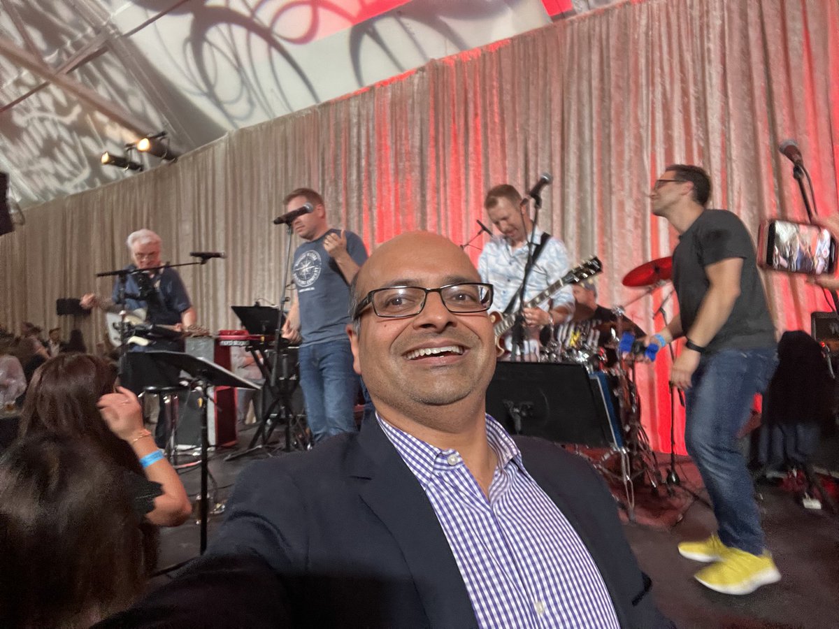 Girish Kulkarni (@gsk_uoft) on Twitter photo “Networking” with the void!! 😃 <a href="/CanUrolAssoc/">Canadian Urological Association</a> <a href="/RHamiltonUrol/">Rob Hamilton</a> <a href="/Nptdot/">Nathan Perlis</a> #cua23 “Networking” with the void!! 😃 <a href="/CanUrolAssoc/">Canadian Urological Association</a> <a href="/RHamiltonUrol/">Rob Hamilton</a> <a href="/Nptdot/">Nathan Perlis</a> #cua23
