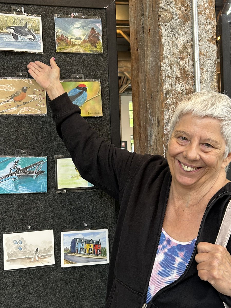 Here  I am  with my Whale Art at the fabulous, inspirational and awe inspiring #twitterartexhibit  on June 24 in North Vancouver . Thanks to all the volunteers that made this happen. Online auction starts tomorrow at twitterartexhibit.org
#TAE23
#twitterartexhibit
#taeFamily