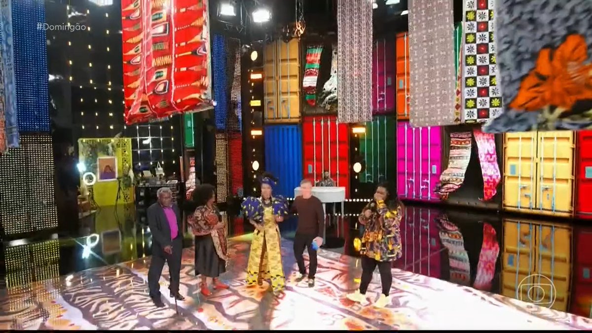 luvillacosta's tweet photo. A beleza das cores da mãe África, em horário nobre
https://t.co/lVpUDjQR2v
https://t.co/kgK2YTFTeA
@negrali
@LucianoHuck https://t.co/1lCogdxMlJ