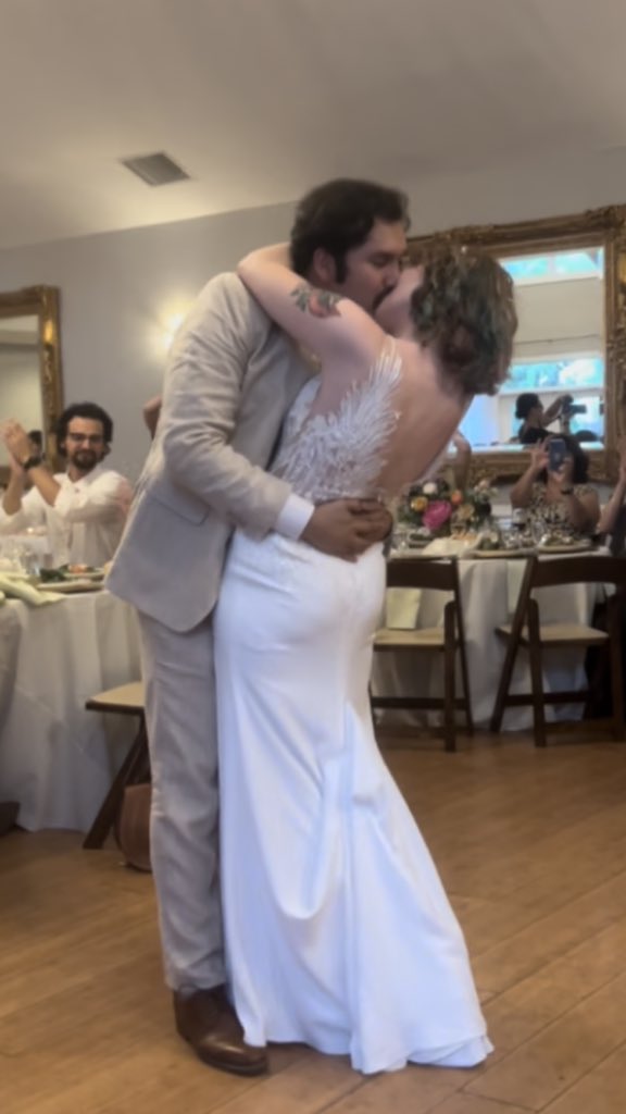 Kelly Hruska-Kurucz tweet media