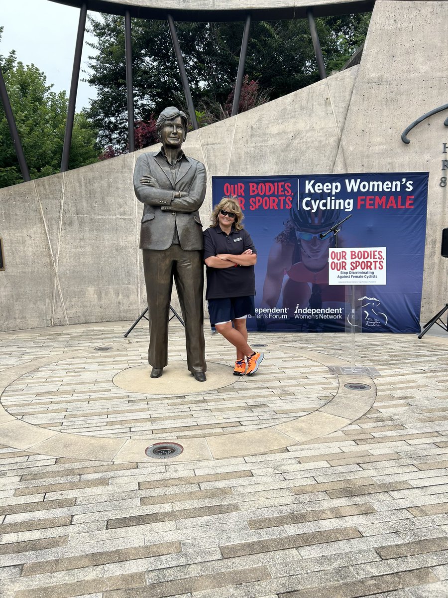 🏆WOMEN’S SPORTS LEGENDS: <a href="/barbara_ehardt/">Barbara Ehardt</a>, Idaho State Representative &amp; NCAA women’s basketball coaching legend, &amp; Pat Summitt, head coach of the University of Tennessee Lady Vols basketball team from 1974 to 2012, are two amazing women to look up to in the fight to