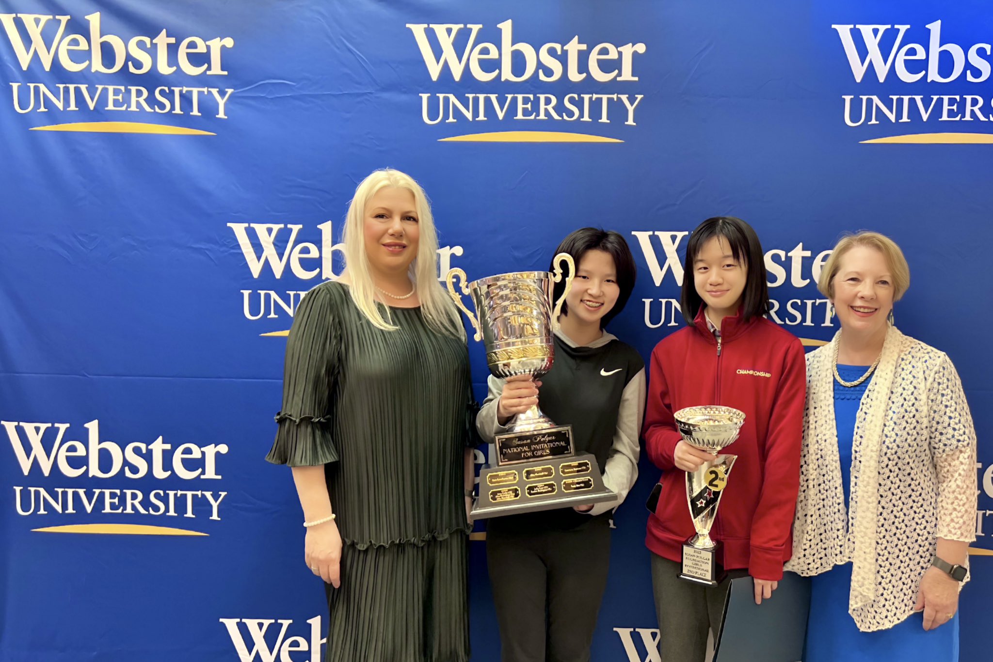 Grandmaster and former student Liem Quang Le to be next chess coach -  Webster Journal