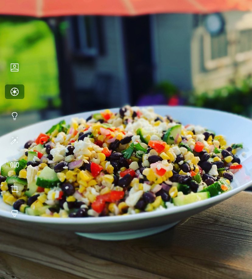 One of my favourite summer salads.  Grilled corn and black bean with a cilantro lime dressing #foodie #summersalads
