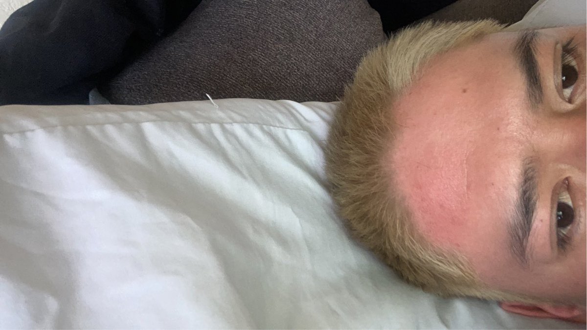 JaceWCurley's tweet photo. Any1 know a good eyebrow place? https://t.co/sd6JfktFd8