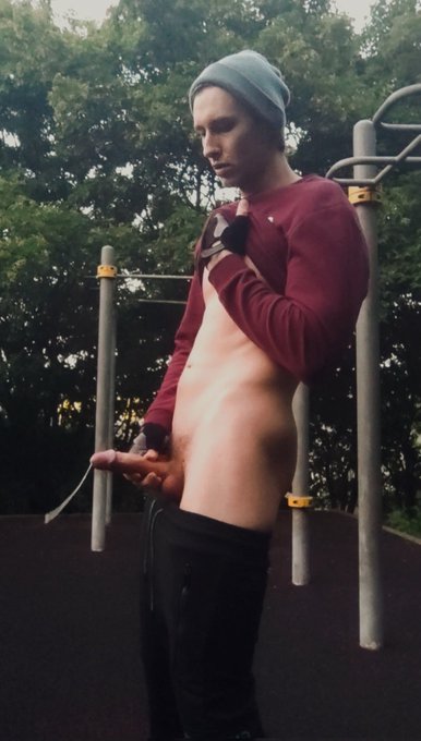 Dangerous jerk in a public place🔞 Full on my Fansly! https://t.co/6jEPFWNVe6 https://t.co/lC31Rl8FKb