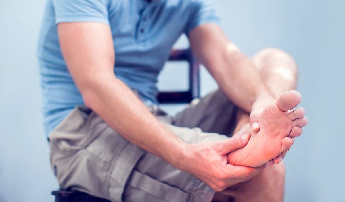 gatsbyshoes's tweet photo. We recently published a Foot Pain Chart with an In-Depth Guide to Identifying Foot Pain https://t.co/pBTMa1eg0L #feet #footpain #dressshoes #shoes #Mensfashion https://t.co/nQ1gzr62fg