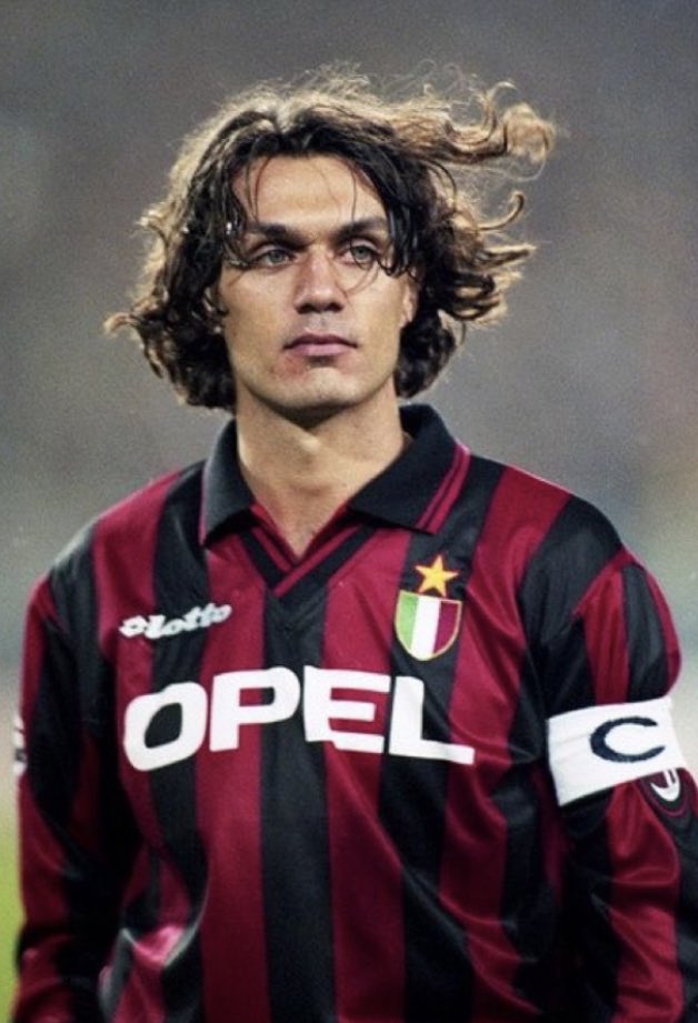 Buon compleanno Paolo ❤️🖤

#Maldini