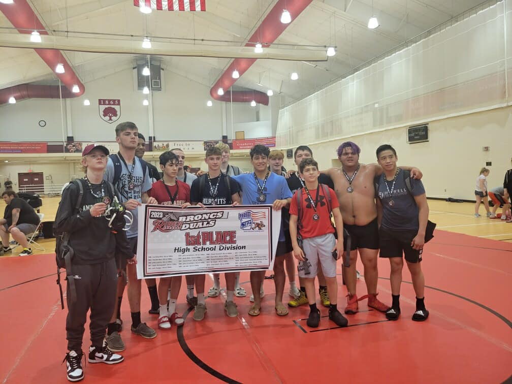 My team won the Rider Bronc Duals, & I went 5-0 including a win over NY State Finalist. Busy wk @RUWrestling Team Camp til Thurs & Team NJ camp for Fargo this wkend @TCNJ_Wrestling

@TigercoachJoeyD @CoachGoodale @coachmikegrey @ZachTanelli @JordanLeen_ @stevegarland125 @DukeWRES