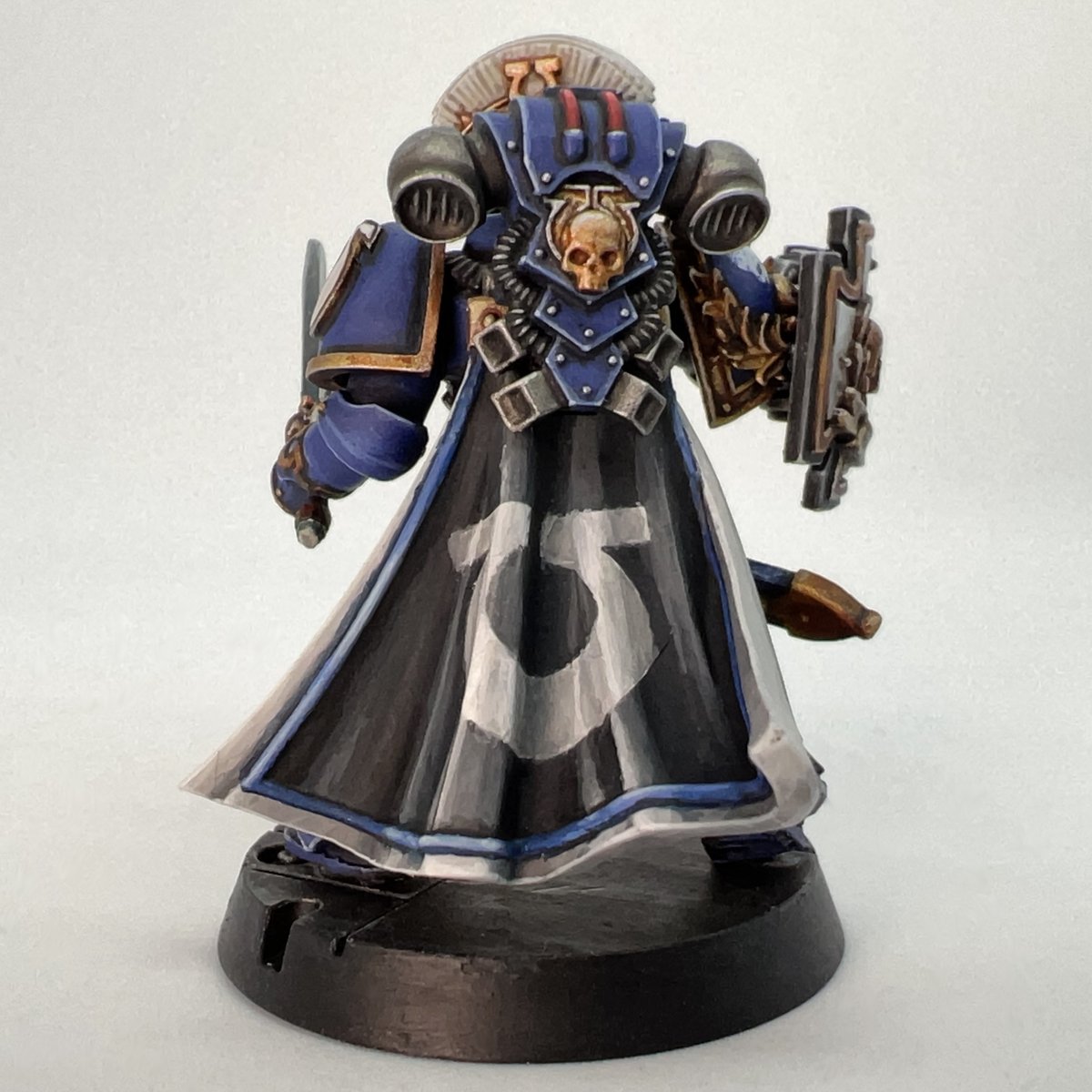 Proximo Tarchon, Ultramarines Centurion from HH book 29 The Vengeful Spirit by @GrahamMcNeill youtube.com/watch?v=cxkBgH… #Warhammer40k #WarhammerCommunity #HorusHeresy #PaintingWarhammer #BlackLibrary #gamesworkshop #forgeworld #MarchForMacragge #Ultramarines