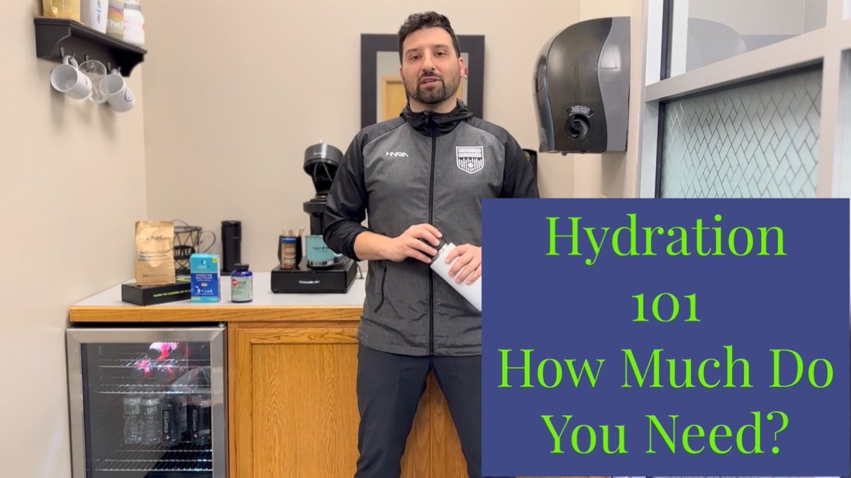 Feldman_PT's tweet photo. #Summer days  are upon us 🥵 so, this your friendly reminder to hydrate!  🚰John Nunez, PT, DPT  has the what, why's and how's for proper fluid intake while training in this week's #FeldmanPT #Blog.  Find out why you may be shopping for salt now!🧂

https://t.co/1ci3QYMUv5 https://t.co/N9KbjNnOi2