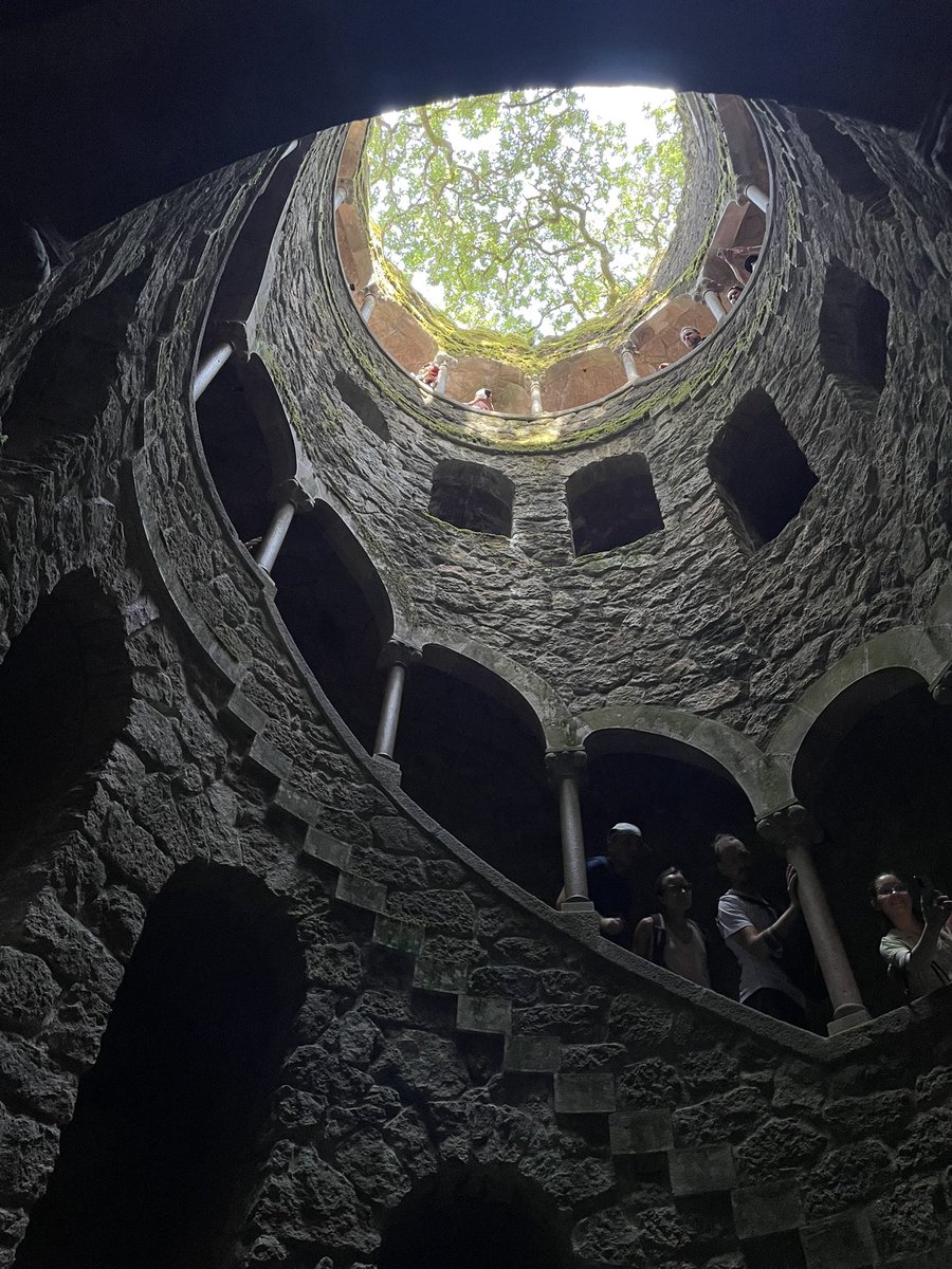 𝒯𝓇𝑜𝒷𝒶𝓇𝒾𝓈𝓉 𓆙 tweet media