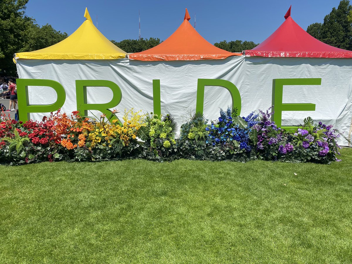 courtsarkin's tweet photo. Happy Pride from Seattle! 🌈 how wonderful to celebrate our communities and be able to elevate rural queer women’s health (from my dissertation) at @AcademyHealth #ARM2023 https://t.co/BOCmmnAMt4