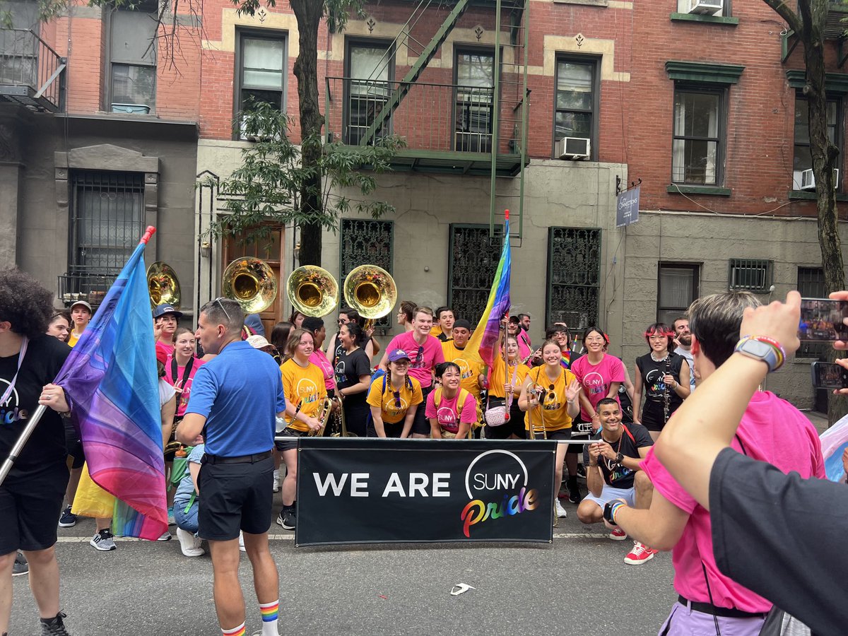Today, @SUNY staff, faculty, students, & alumni celebrated #PrideMonth by participating in #NYCPride 2023. In the face of attacks on the civil rights of LGBTQ Americans, @SUNY is steadfast in our commitment to DEI & ensuring our LGBTQ community members feel safe & supported.
